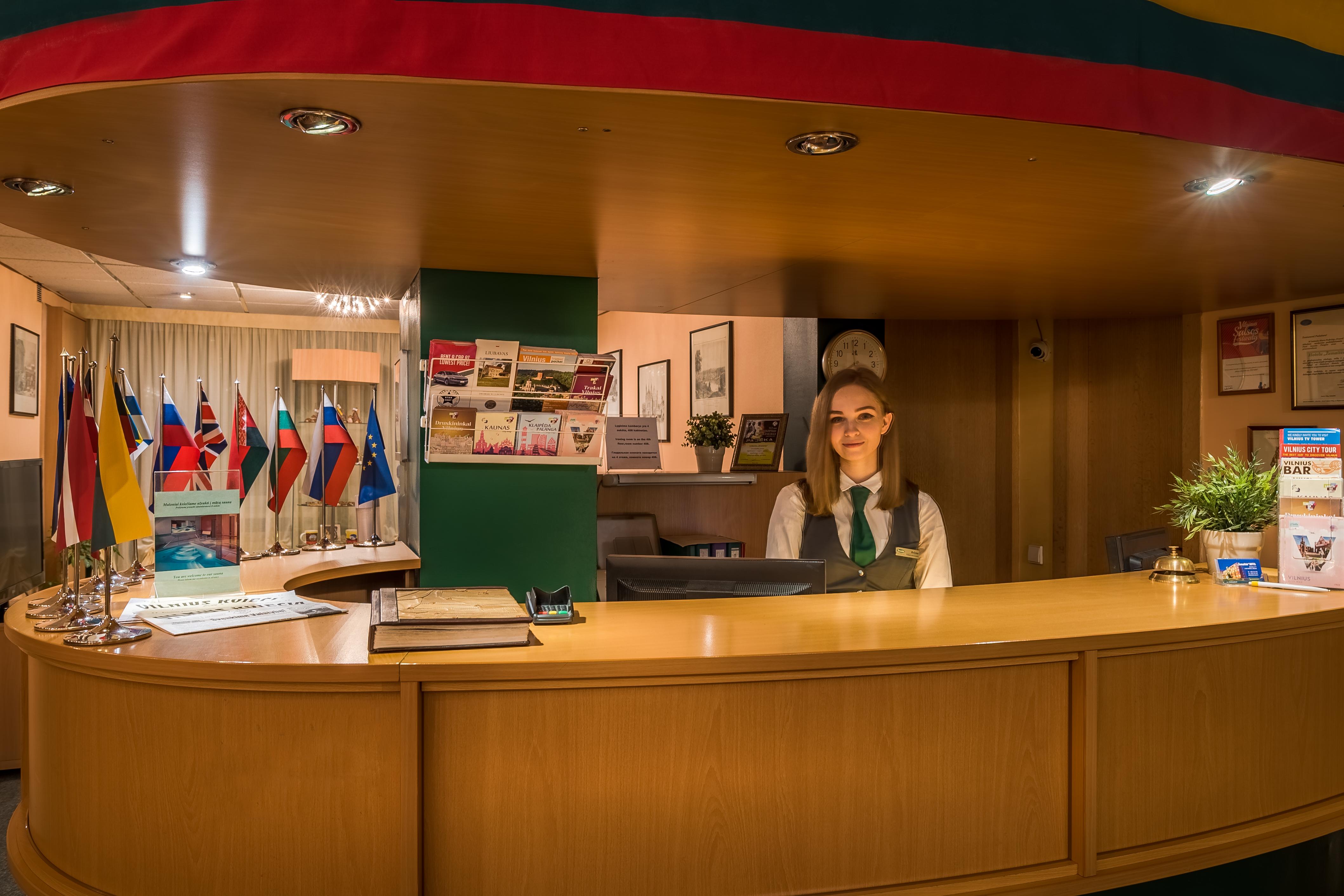 Hotel Zemaites ヴィリニュス エクステリア 写真